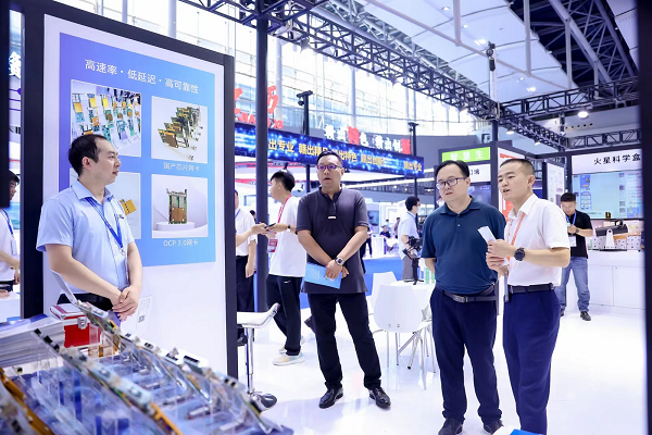 光潤(rùn)通科技精彩亮相第18屆中國(guó)國(guó)際中小企業(yè)博覽會(huì)(圖4) 圖片9.png