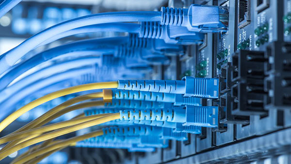 服務器網卡光口和電口的區別？(圖1)